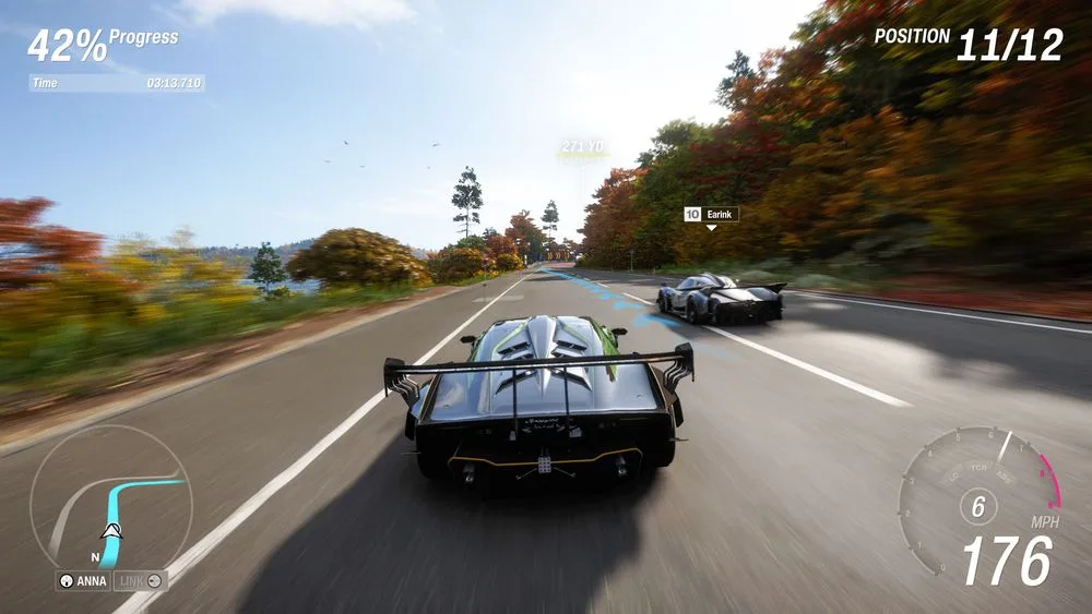 R-class race cars racing in Forza Horizon 6